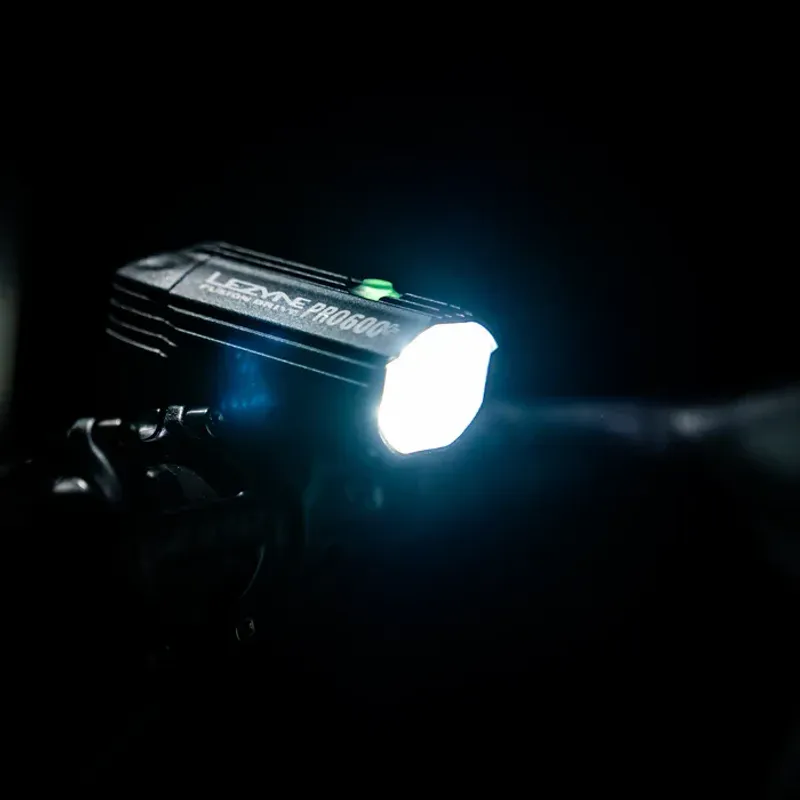 Lezyne Fusion Drive Pro 600+ Frontlys